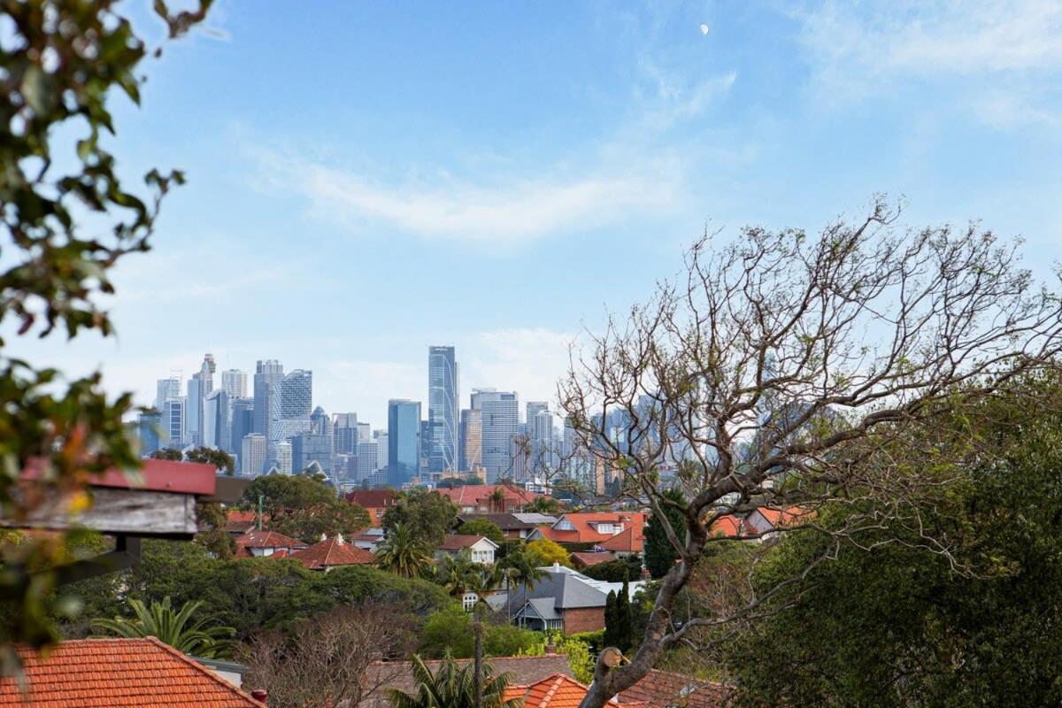 Huge Harbour View Apartment In Historic Home 시드니 외부 사진